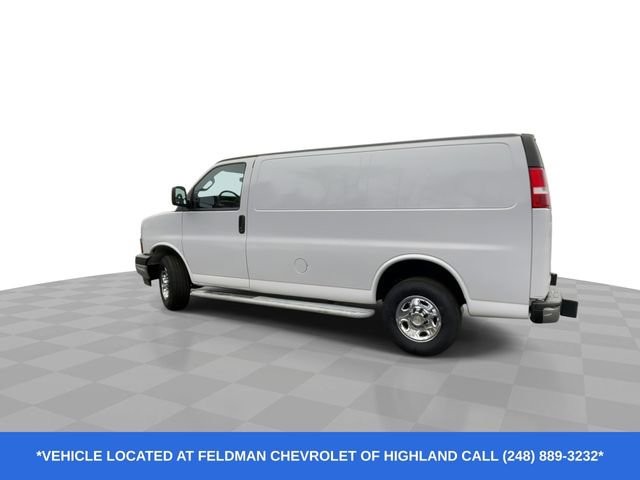 Used 2024 Chevrolet Express 2500 w/ Driver Convenience Package image 7