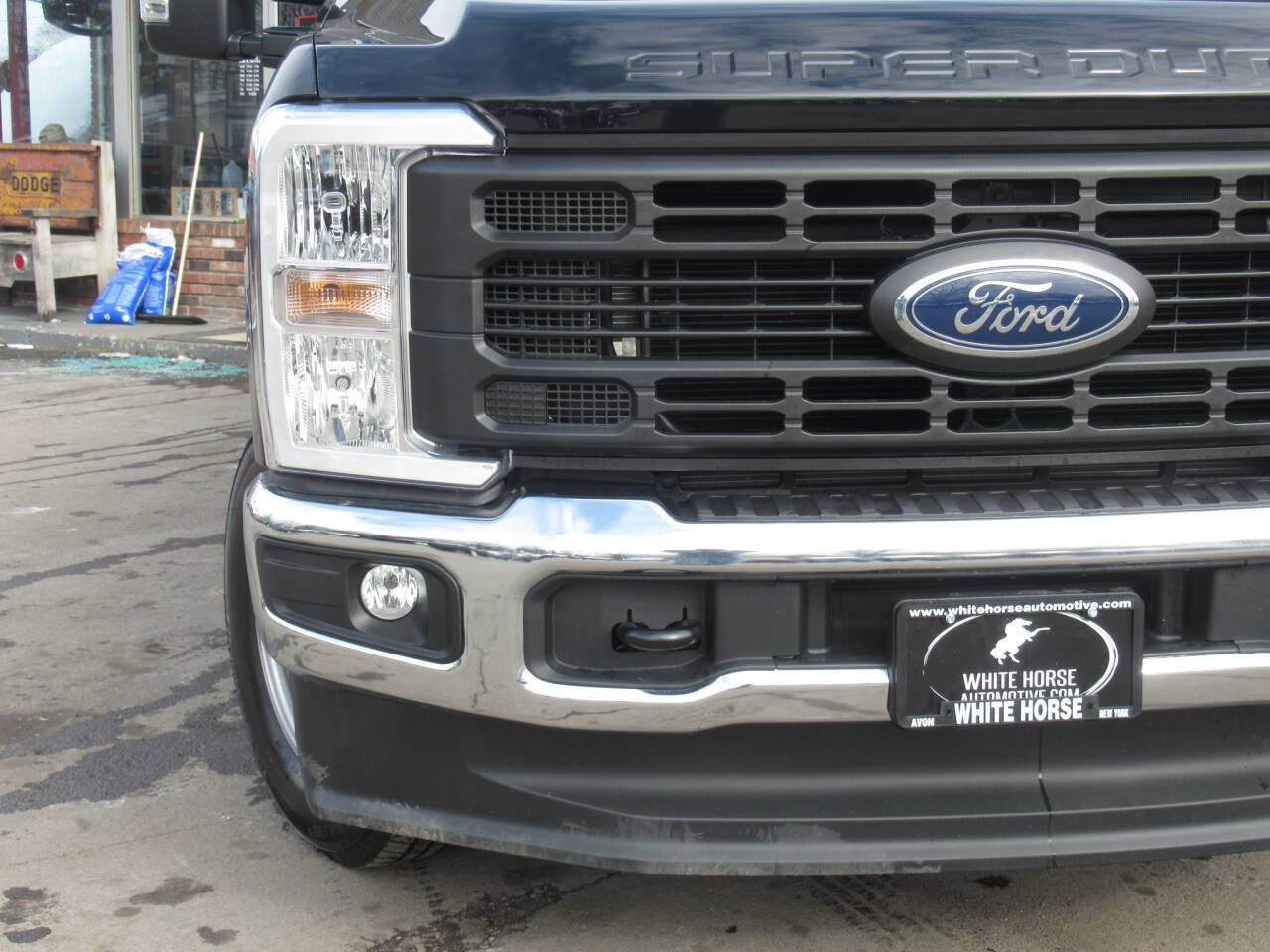 Used 2026 Ford F350 XL w/ XL Chrome Package AWD/4WD image 3