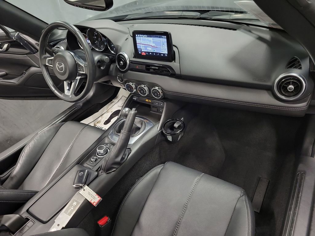 Used 2022 MAZDA MX-5 Miata RF Grand Touring image 25