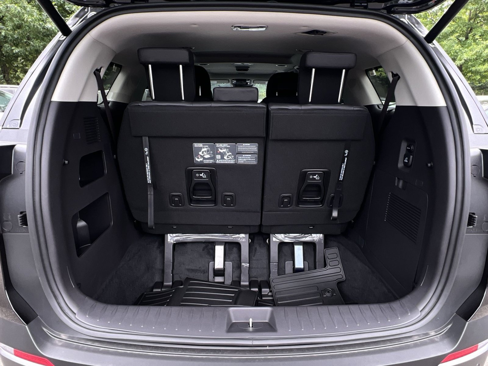 New 2027 Kia Carnival SX Prestige FWD image 34