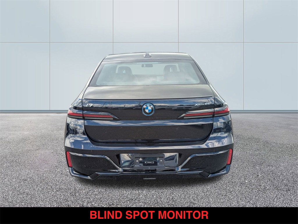 New 2026 BMW i7 xDrive60 image 5