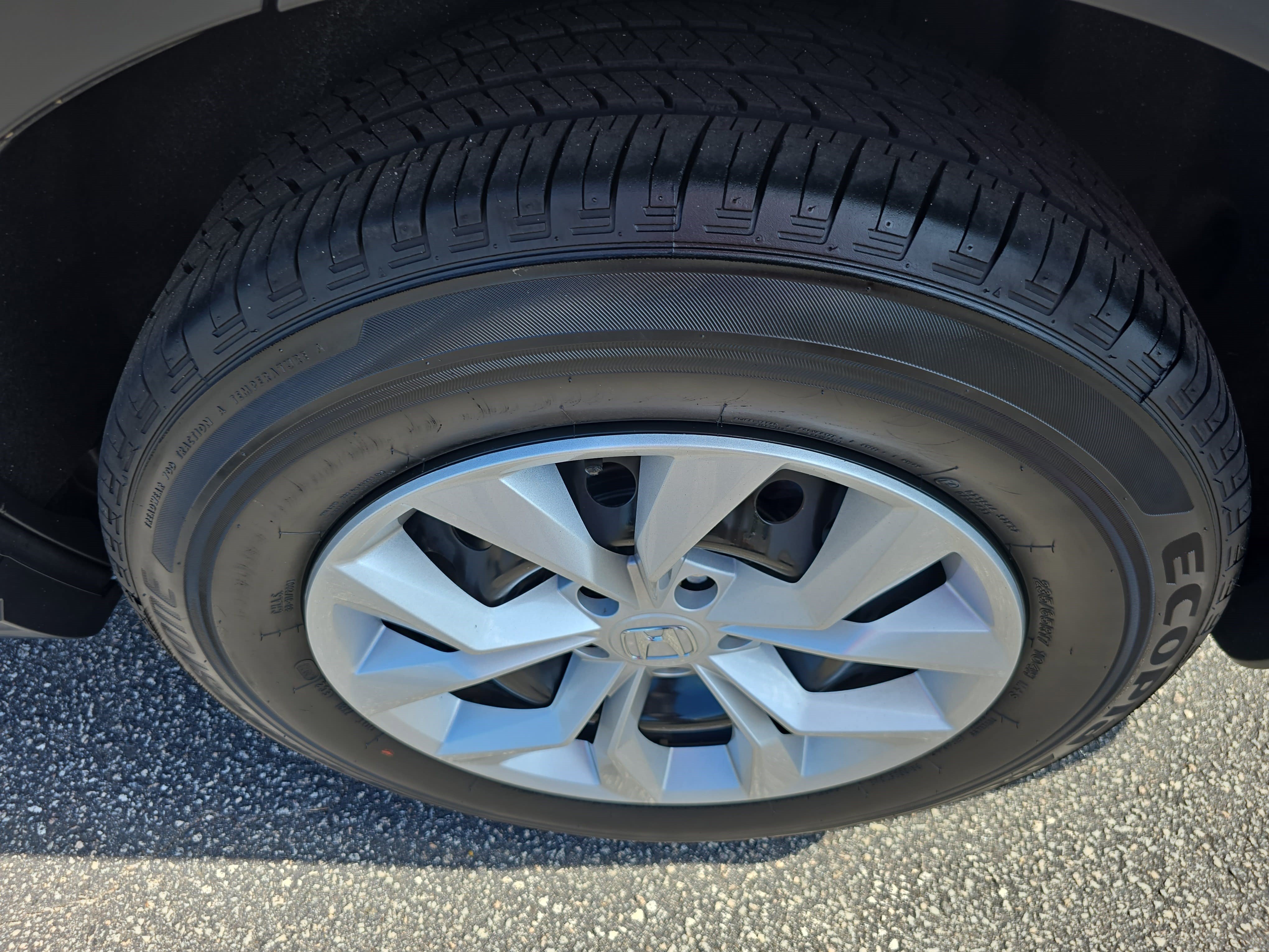 Used 2024 Honda CR-V LX image 29