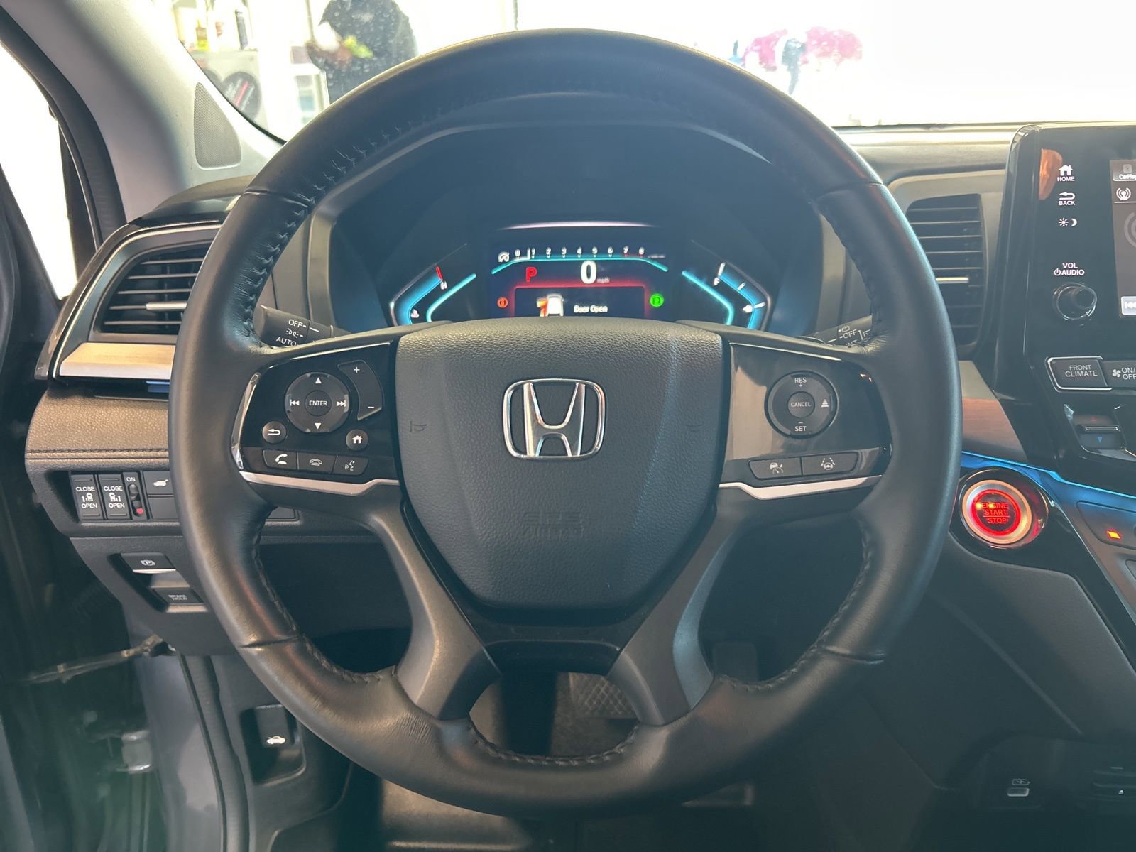 Used 2024 Honda Odyssey Touring image 23