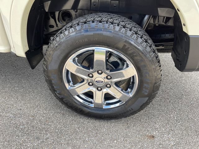 Used 2025 Ford Ranger XLT w/ Chrome Accent Package RWD image 35