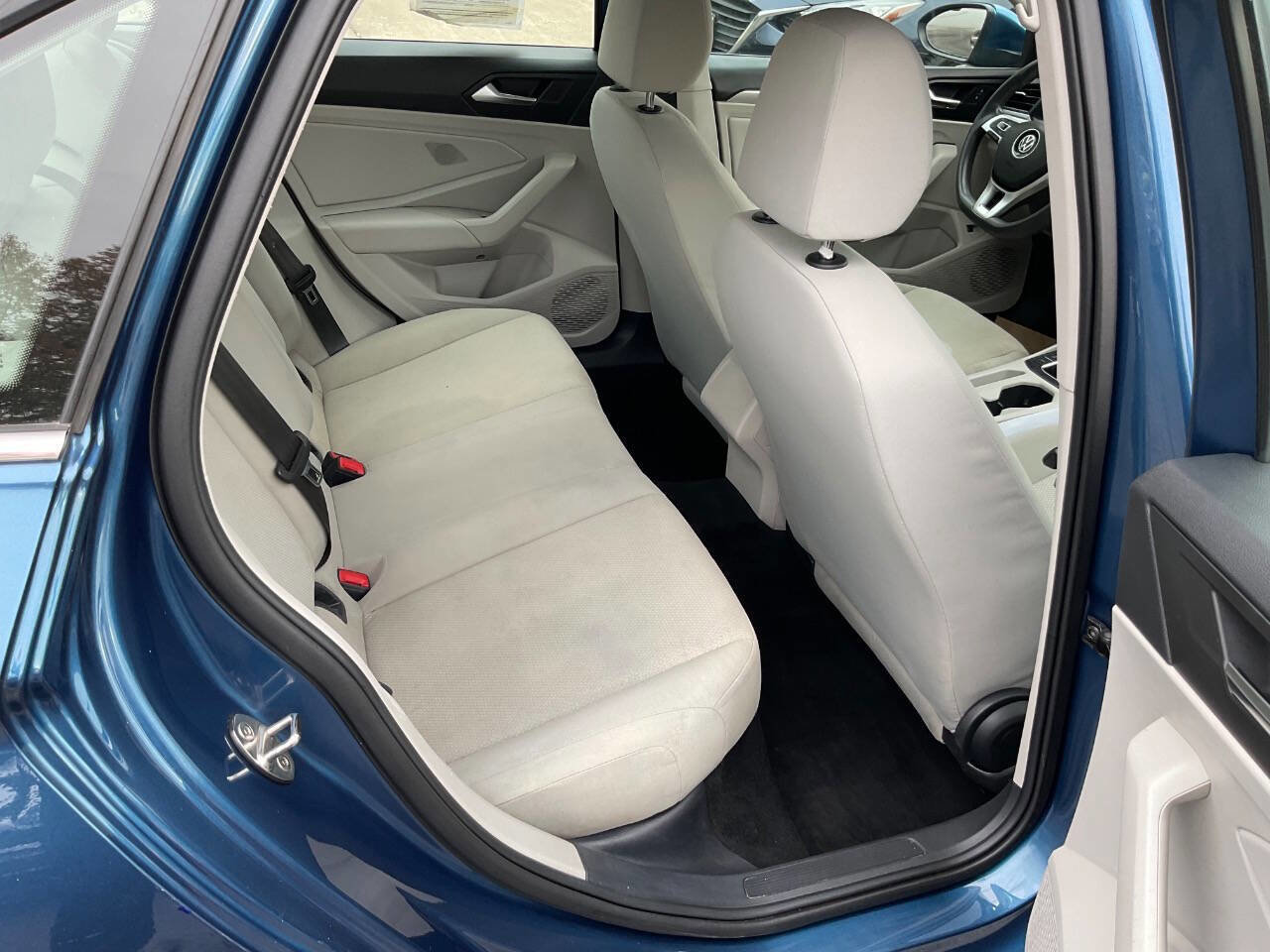 Used 2019 Volkswagen Jetta S image 18