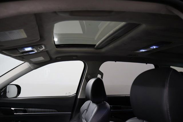 Used 2025 Kia Telluride SX Prestige image 14