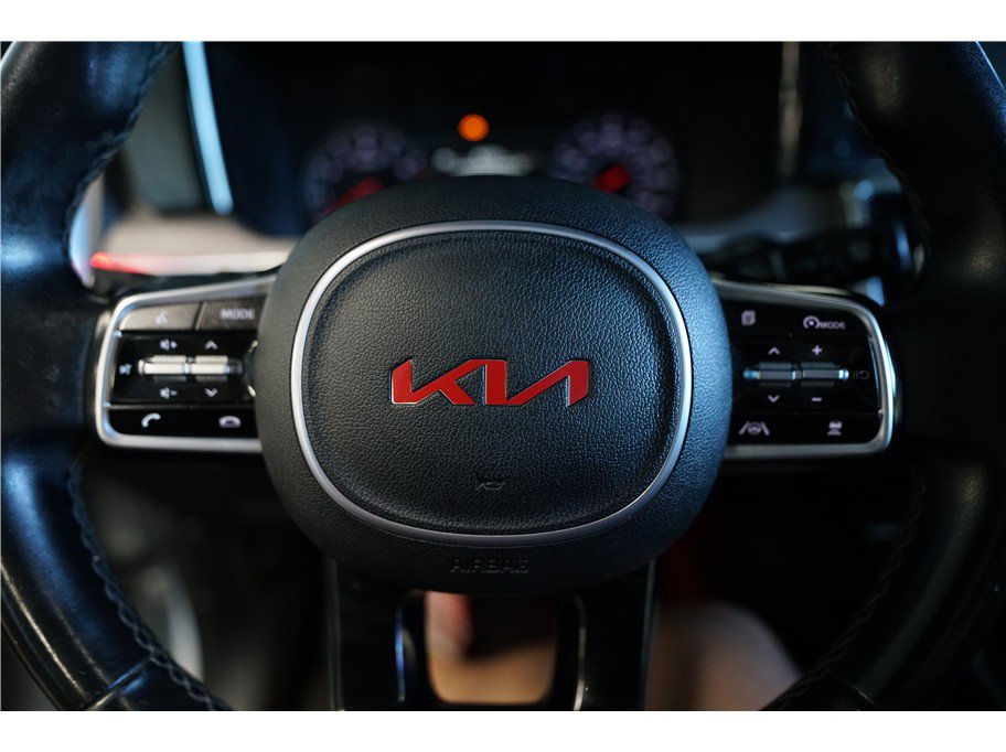 Used 2022 Kia Sorento EX w/ Panoramic Sunroof Package FWD image 21