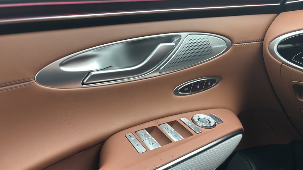 New 2026 Genesis GV70 2.5T Advanced image 16
