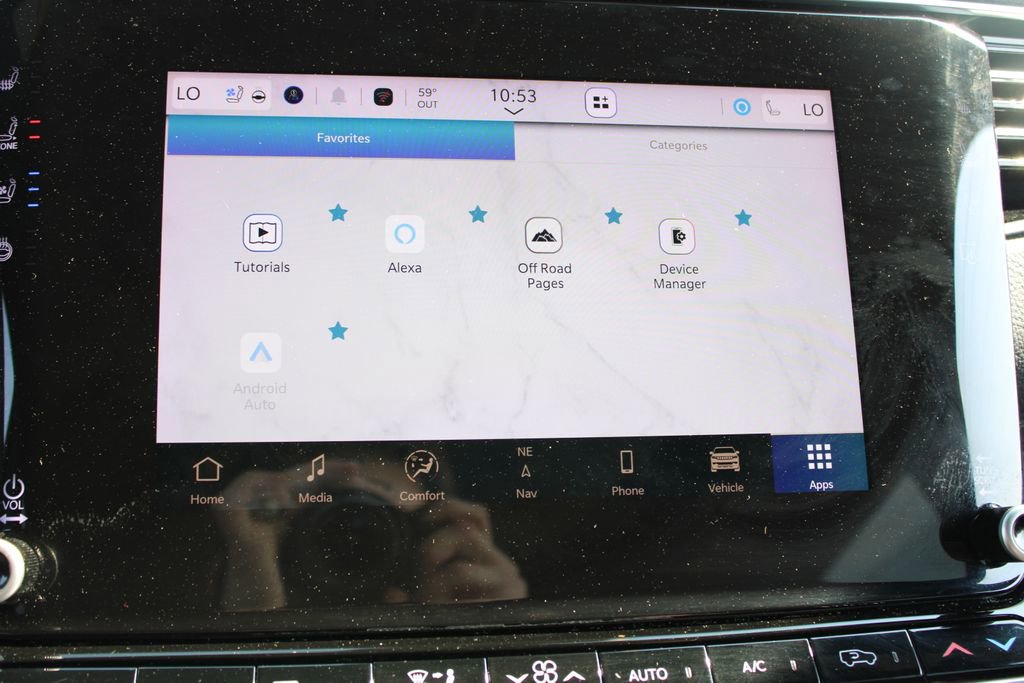 Used 2024 Jeep Wagoneer L Series II w/ Flexible Seating Group image 56