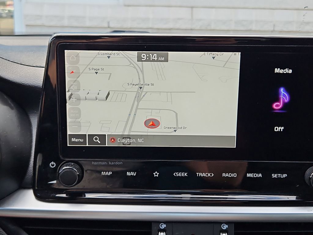 Used 2024 Kia Forte GT-Line w/ GT-Line Premium Package image 17