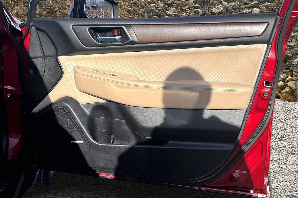 Used 2016 Subaru Outback 2.5i Limited image 22