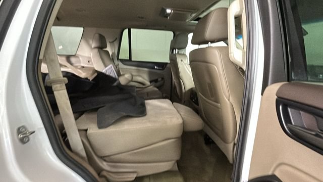 Used 2016 GMC Yukon SLT w/ Open Road Package AWD/4WD image 30