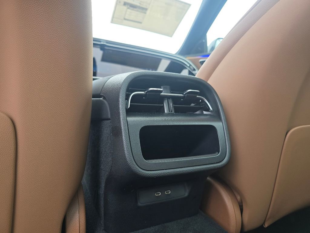 New 2026 Mercedes-Benz E 450 4MATIC Sedan image 27