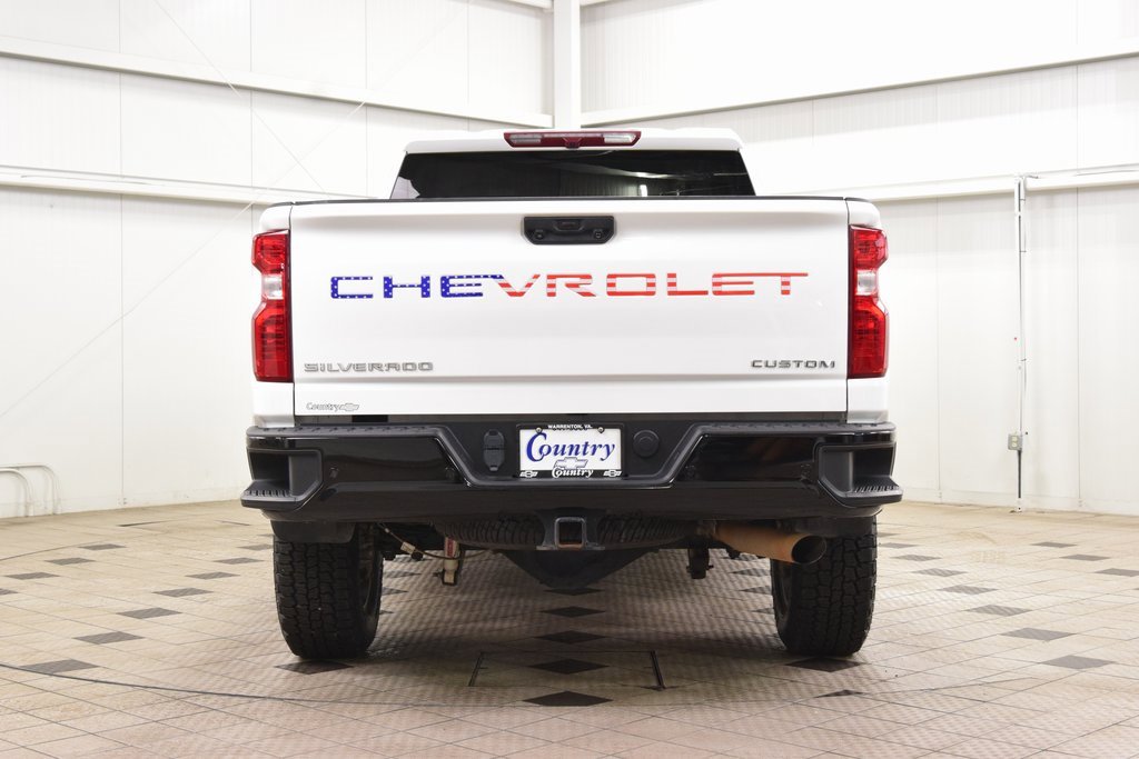 Used 2024 Chevrolet Silverado 2500 Custom w/ Custom Value Package image 7