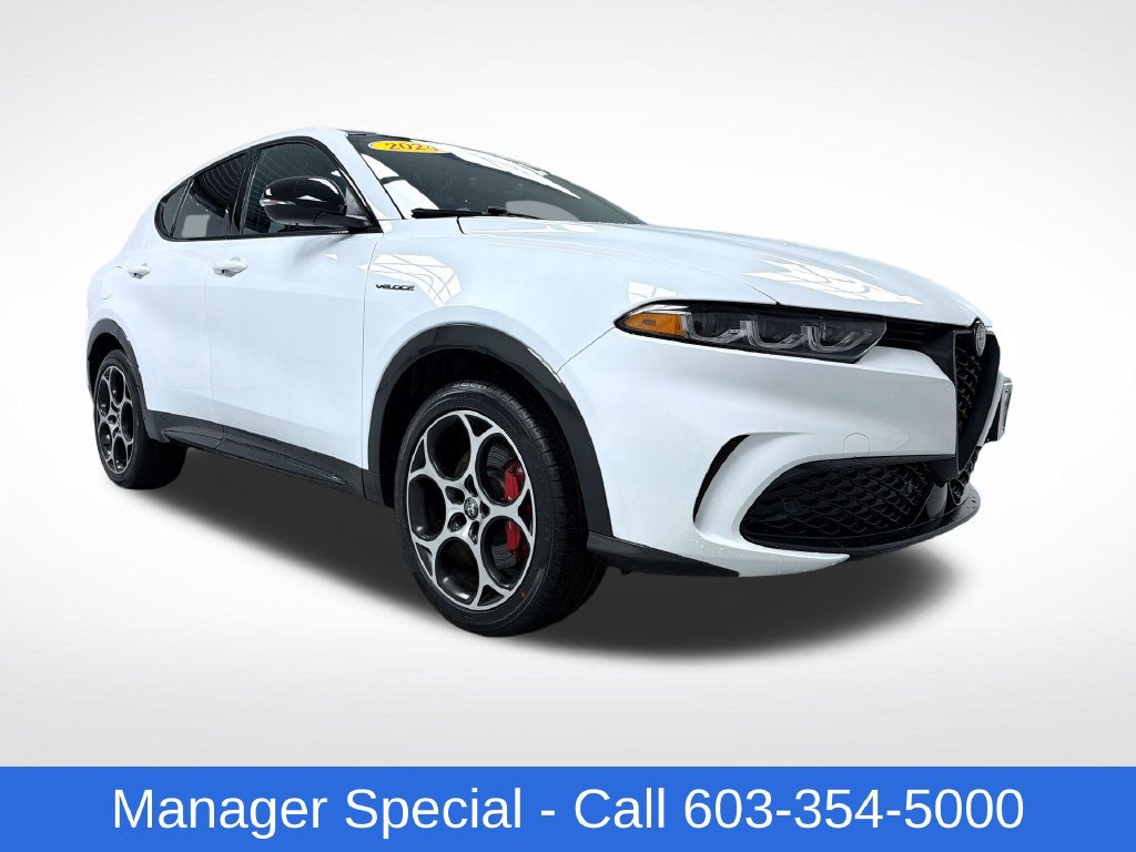 Used 2024 Alfa Romeo Tonale Veloce w/ Premium Interior Package