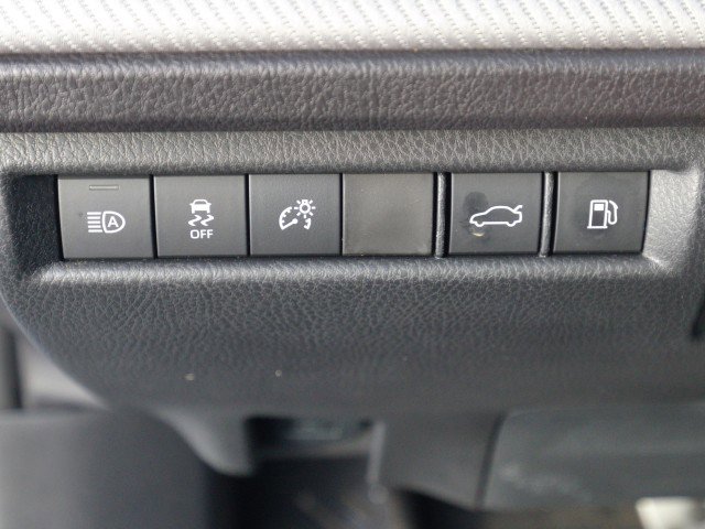 Used 2026 Toyota Camry SE image 16