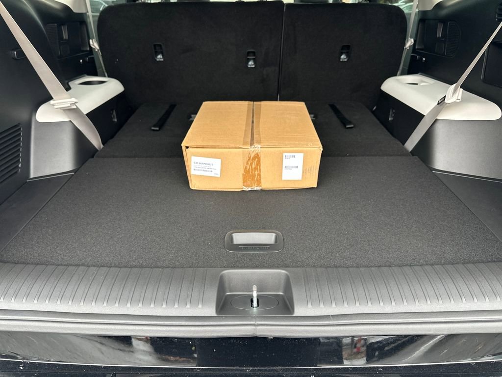 New 2026 Hyundai Ioniq 9 S image 17