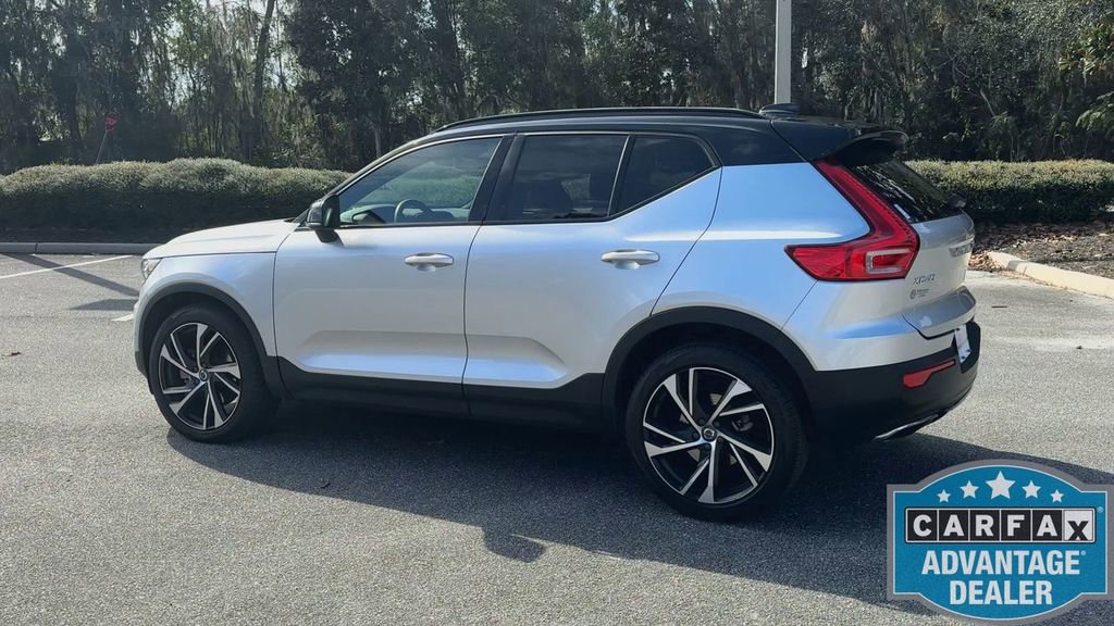 Used 2019 Volvo XC40 T5 R-Design image 7
