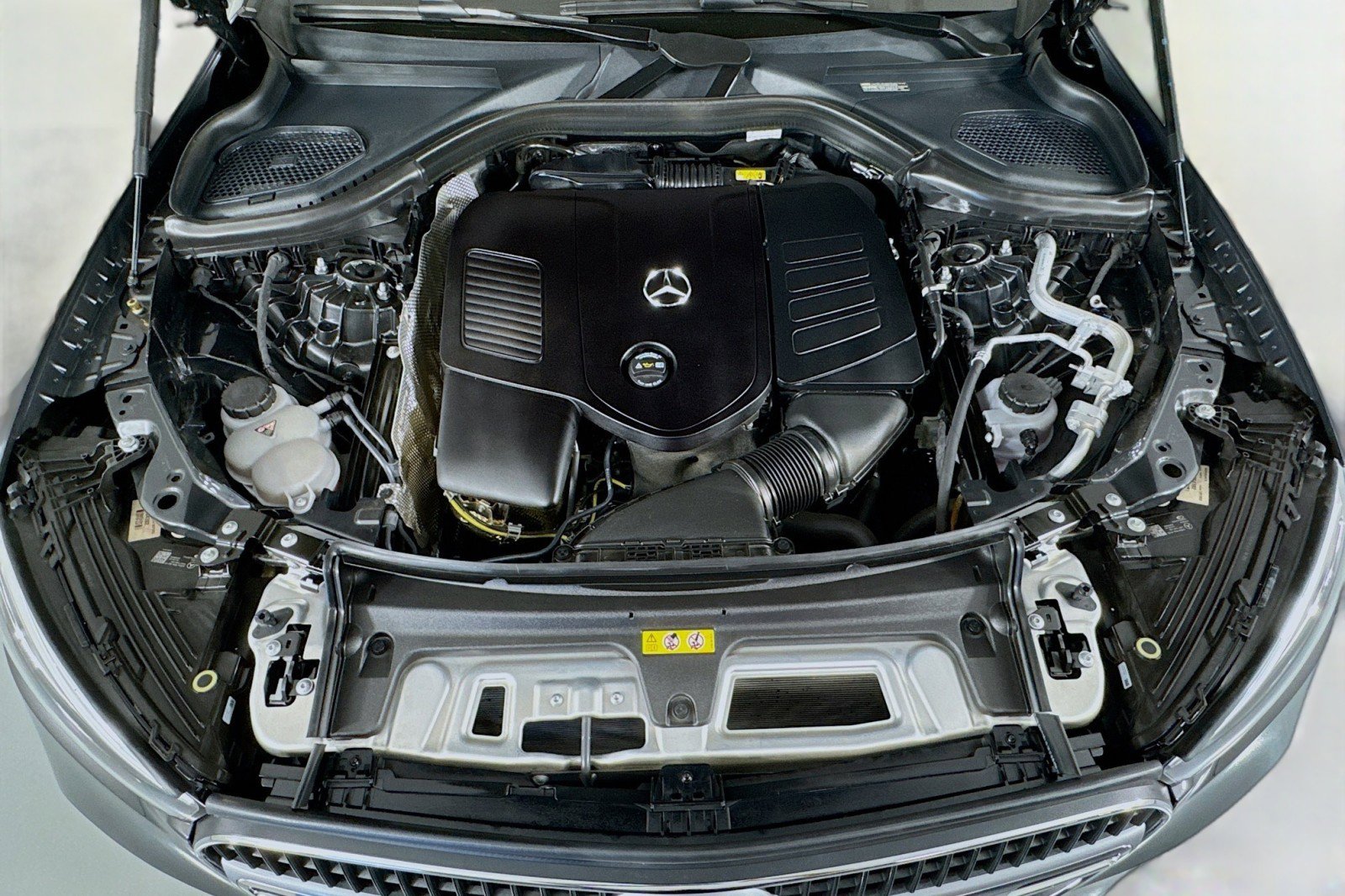 Certified 2026 Mercedes-Benz GLC 300 image 11