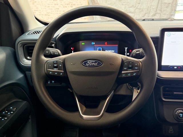 Used 2025 Ford Maverick XL image 14