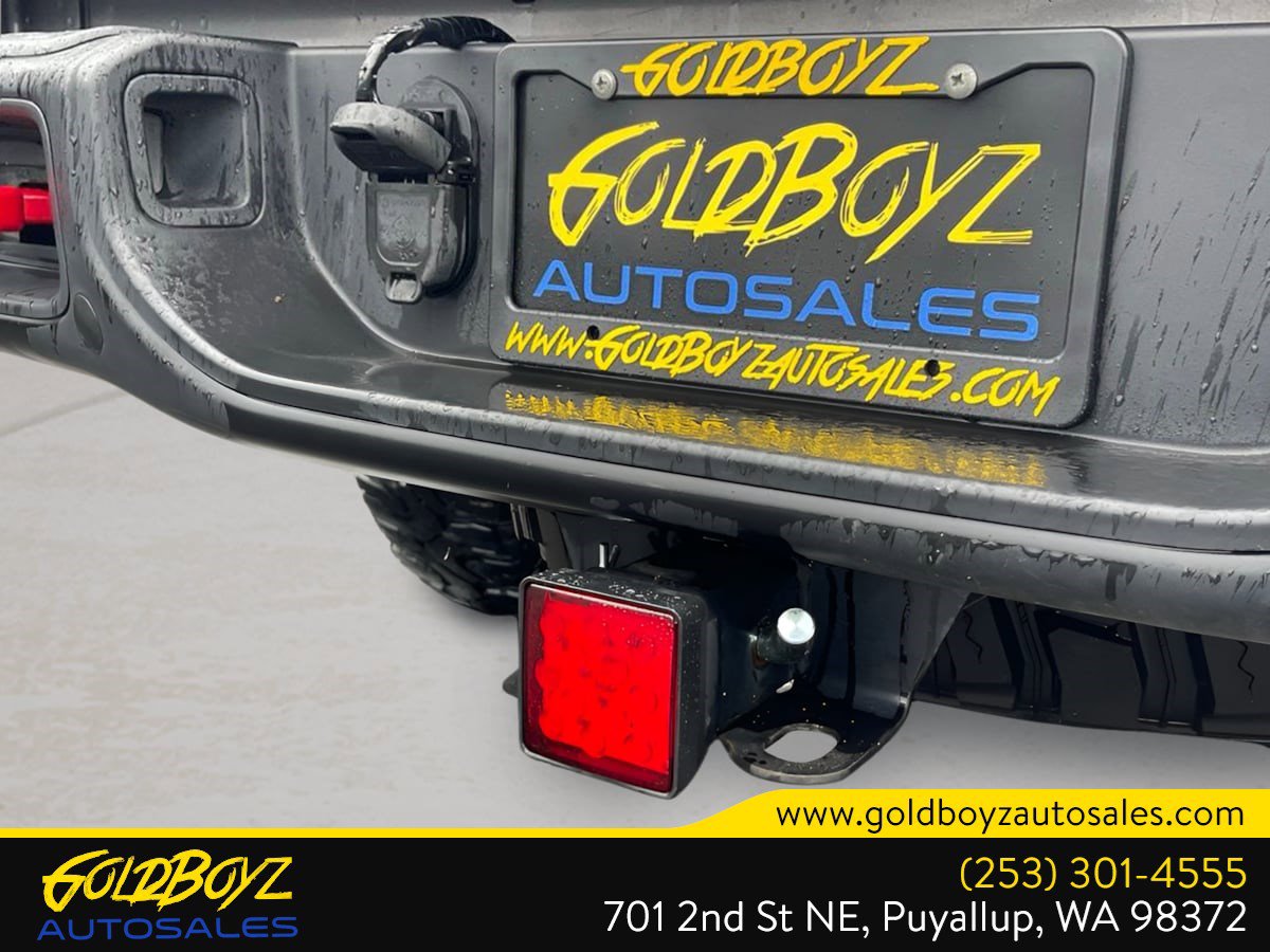 Used 2020 Jeep Gladiator Overland w/ Trailer Tow Package image 26