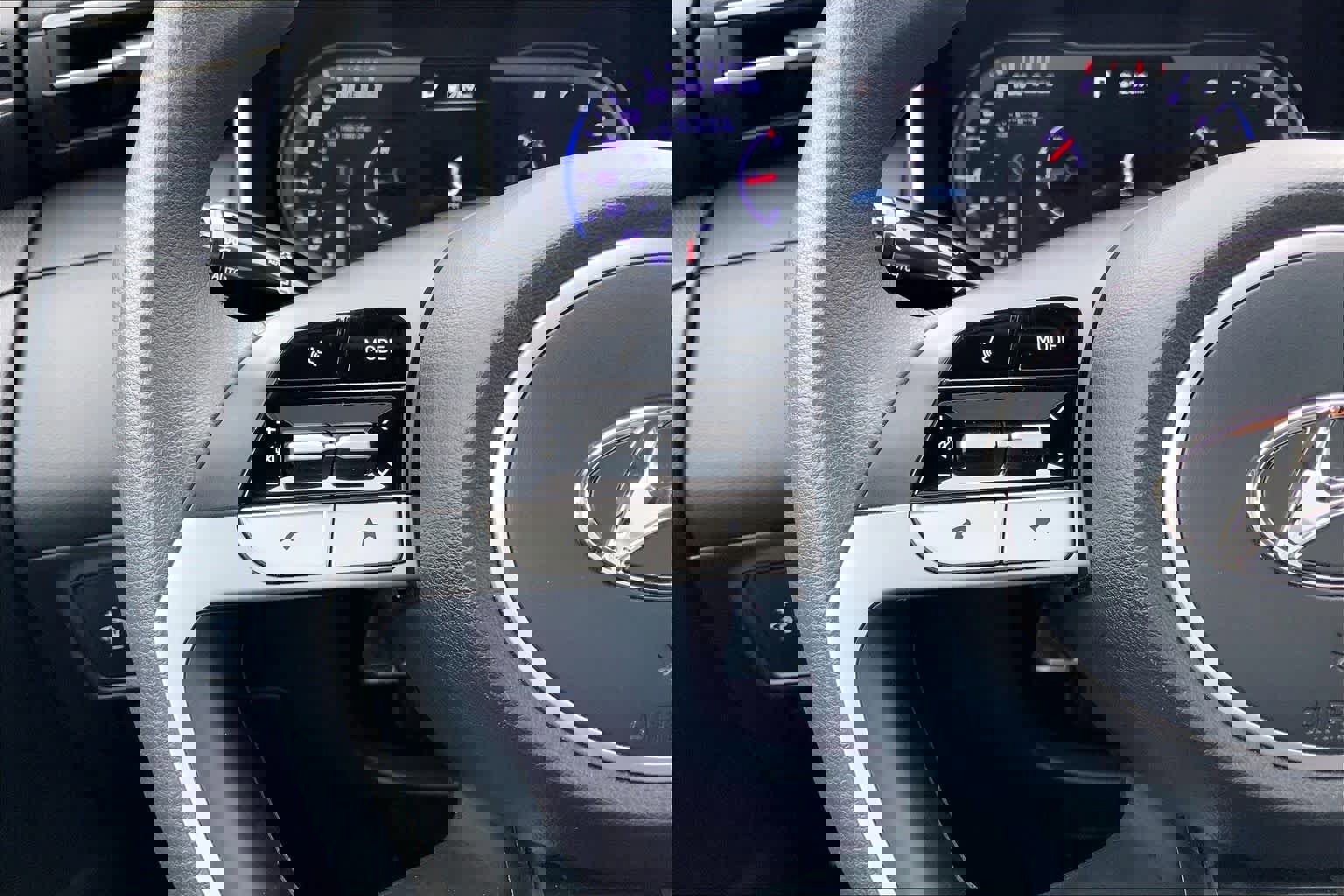 Used 2022 Hyundai Tucson SEL w/ Cargo Package image 24