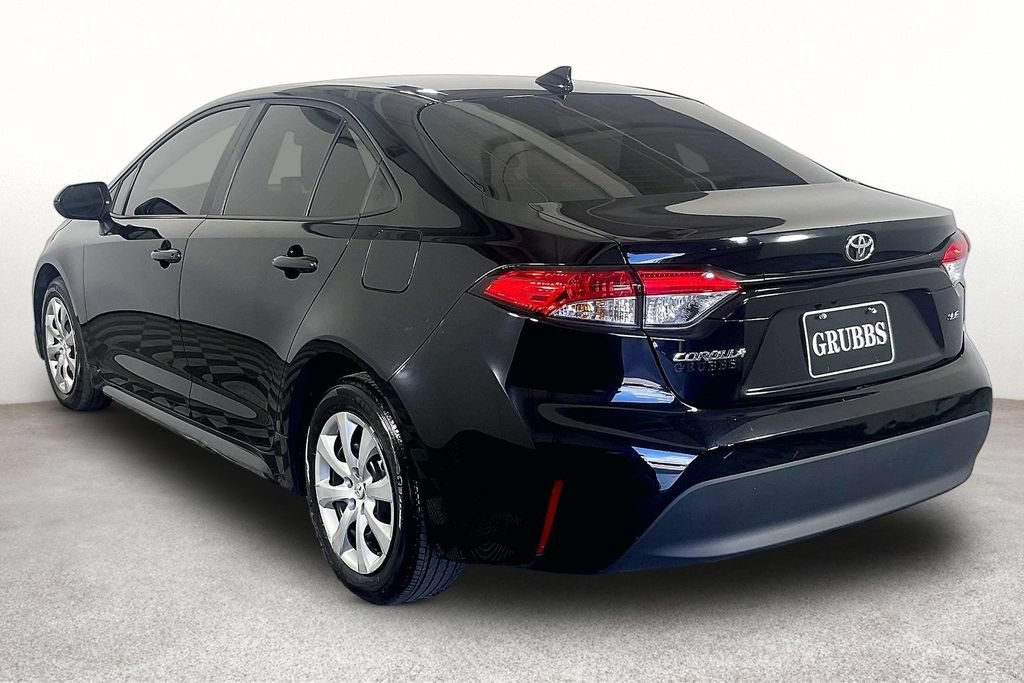 Used 2025 Toyota Corolla LE FWD image 15