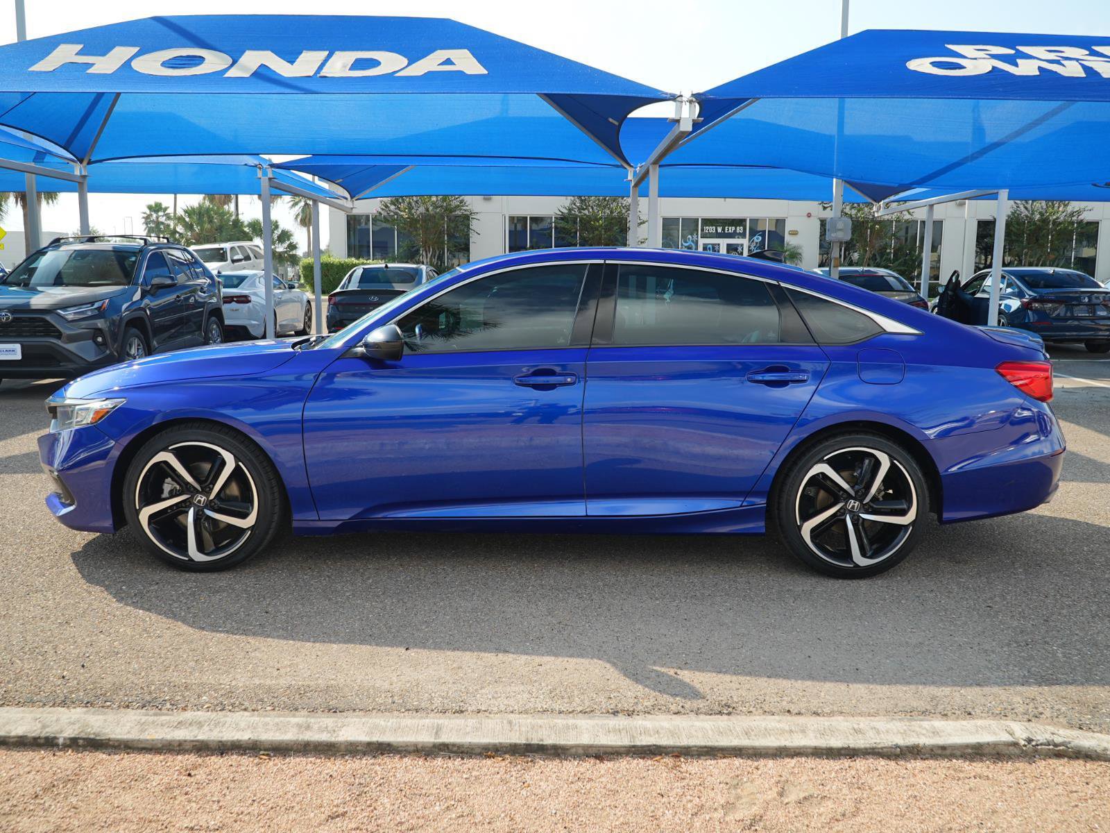 Used 2021 Honda Accord Sport image 8