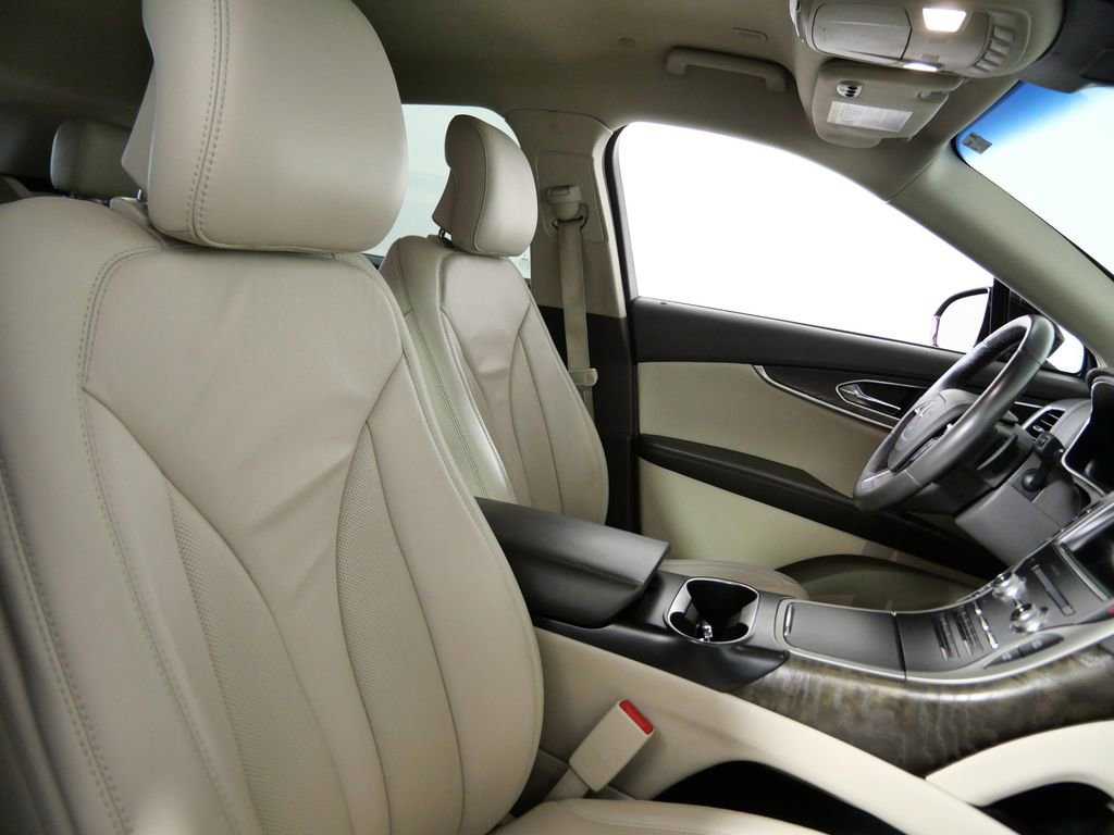 Certified 2019 Lincoln Nautilus Select image 13