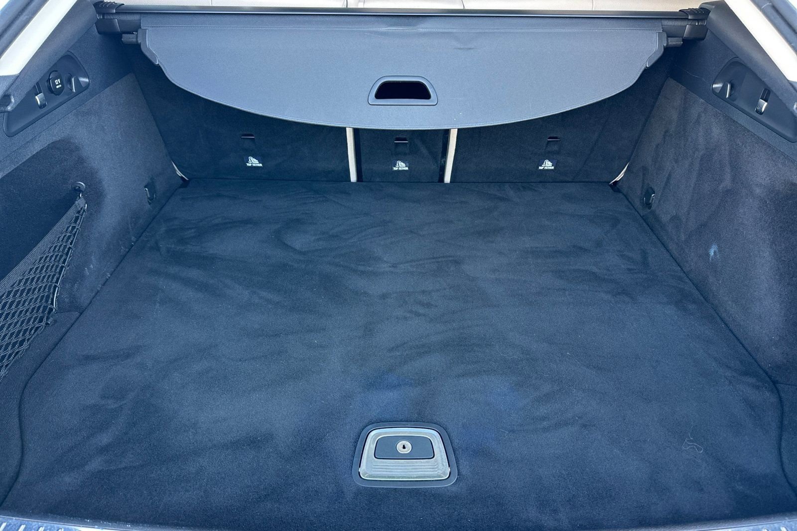 Used 2018 Mercedes-Benz GLC 300 4MATIC Coupe w/ Premium Package image 15