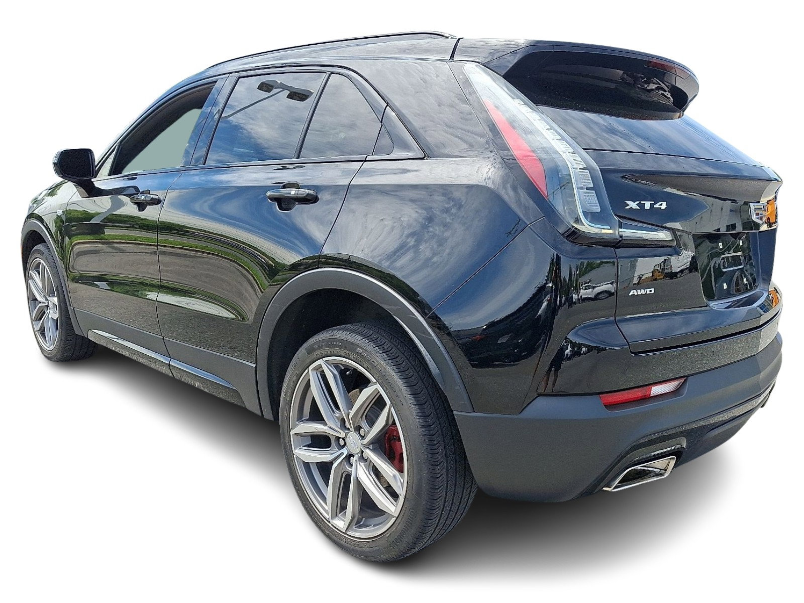 Used 2021 Cadillac XT4 Sport w/ Cold Weather Package AWD/4WD image 3