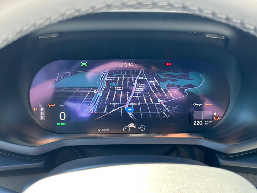 Used 2023 Polestar Polestar 2 w/ Pilot Pack image 25