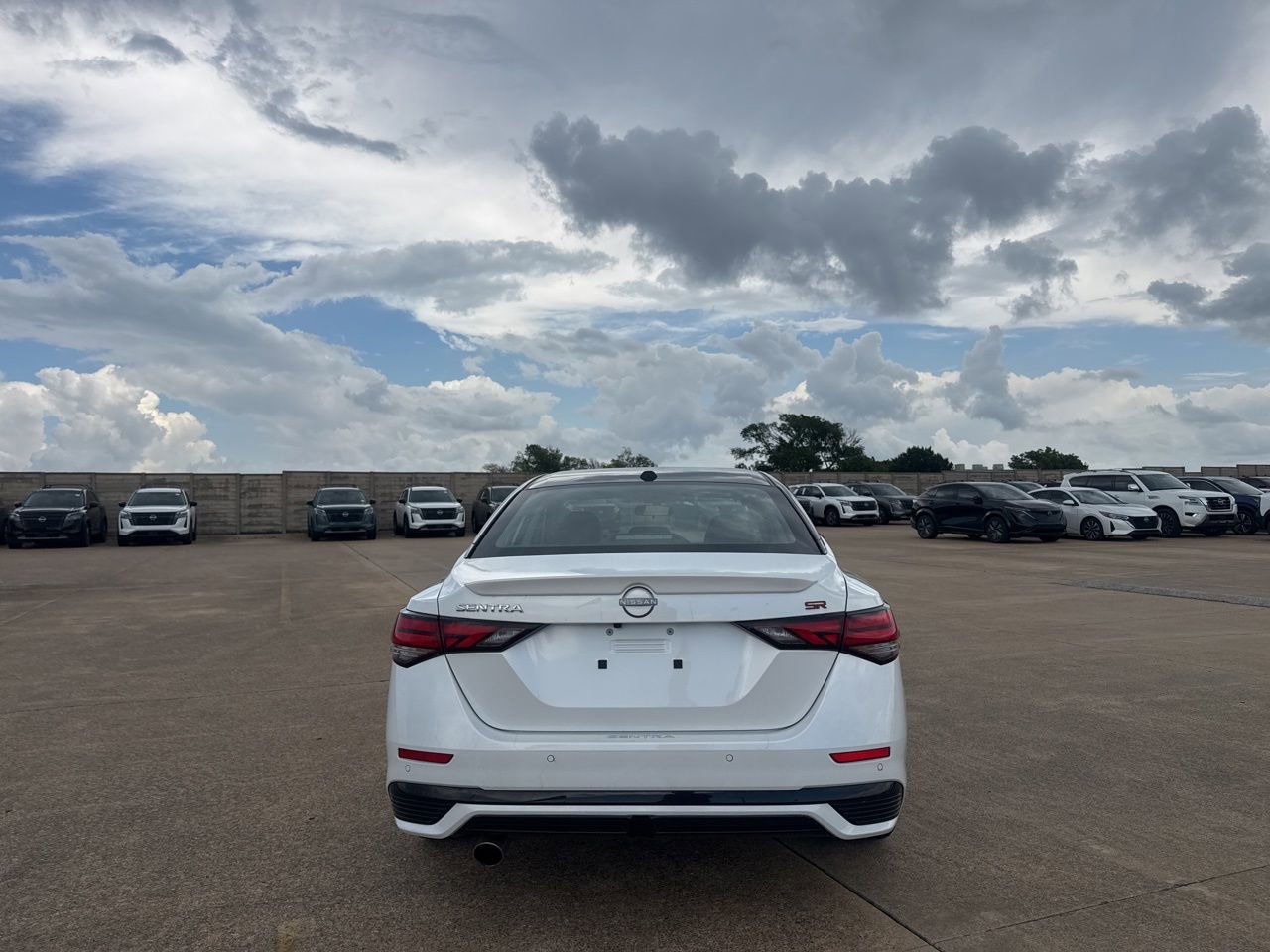 Certified 2025 Nissan Sentra SR w/ SR Premium Package FWD image 19