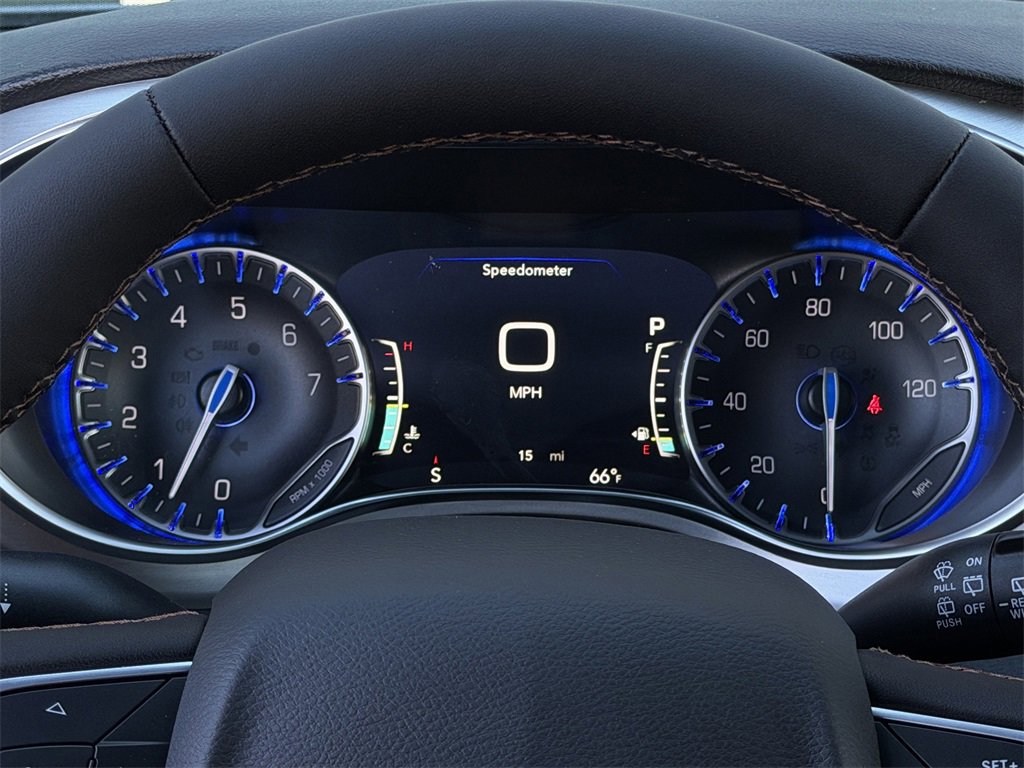 New 2026 Chrysler Pacifica Pinnacle image 12