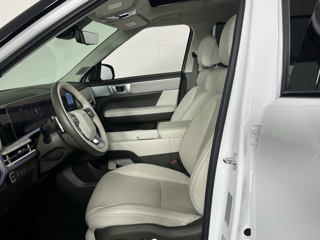 Used 2024 Hyundai Santa Fe Calligraphy image 23