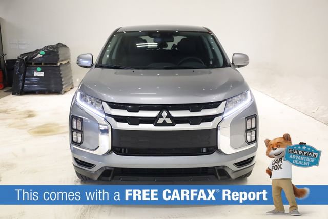 Used 2025 Mitsubishi Outlander Sport SE image 2