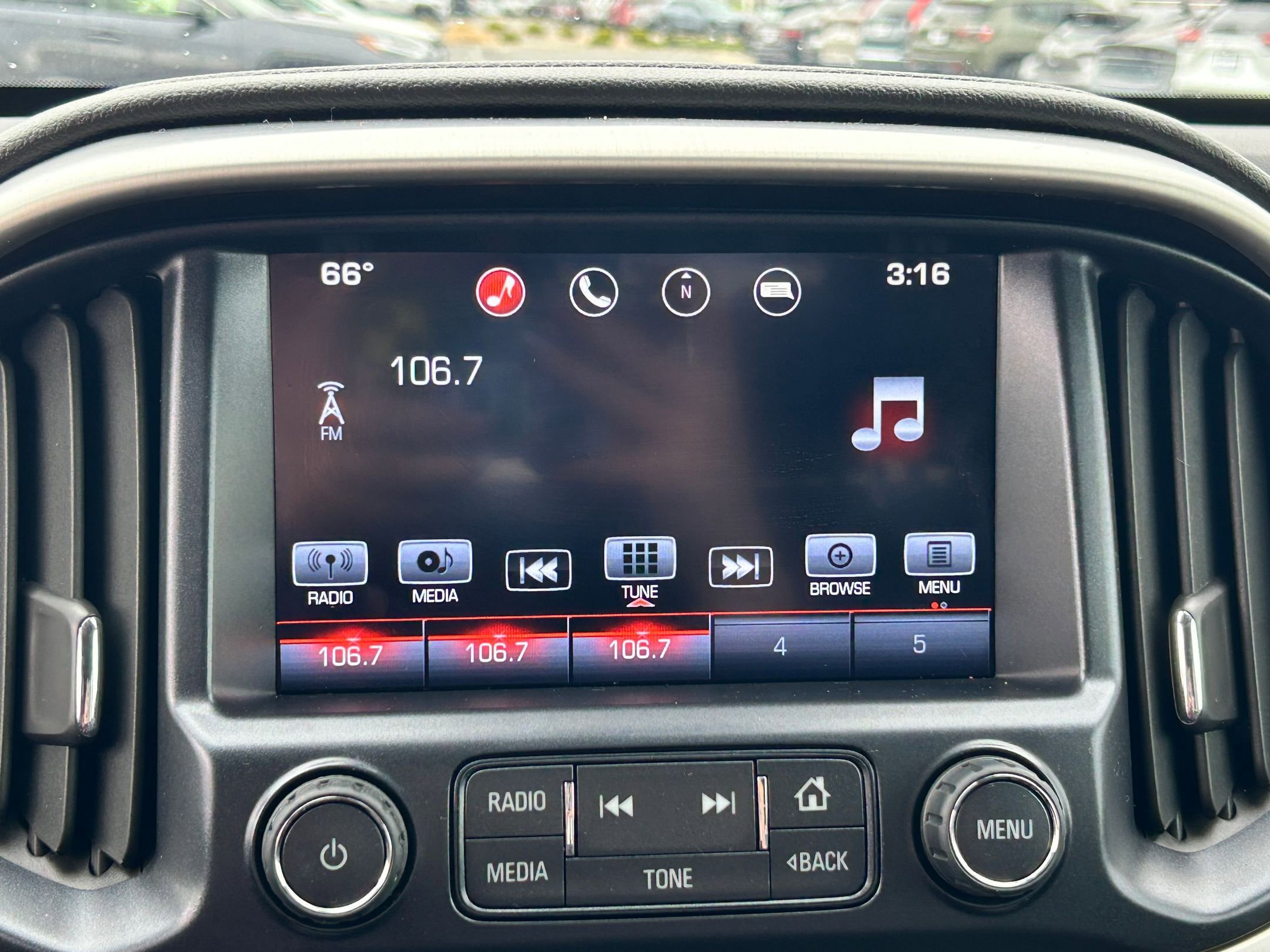 Used 2016 GMC Canyon SLT w/ Driver Alert Package image 19