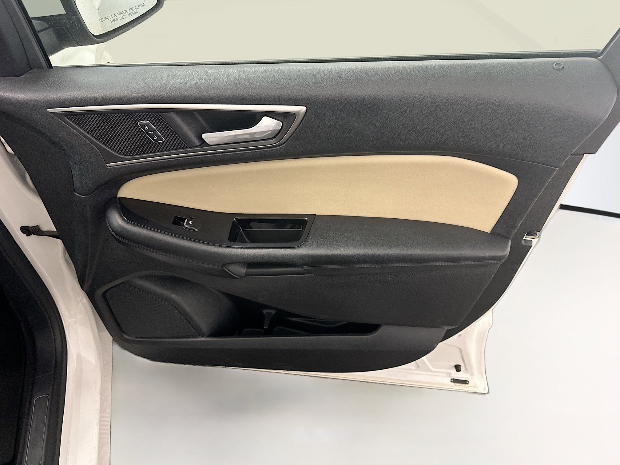 Used 2016 Ford Edge SEL w/ Equipment Group 201A AWD/4WD image 33