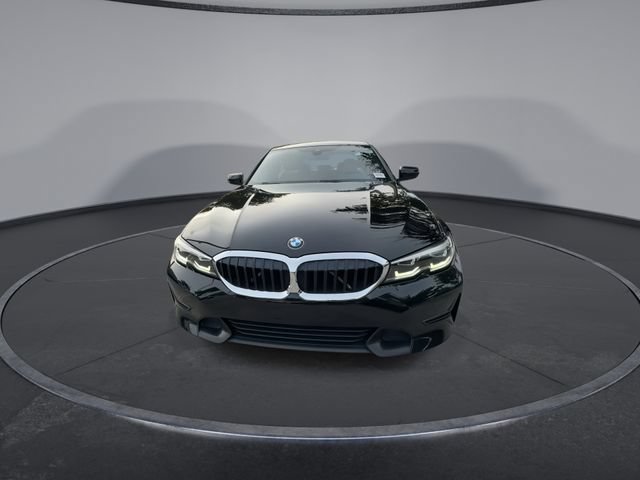 Used 2020 BMW 330i Sedan w/ Convenience Package RWD image 3