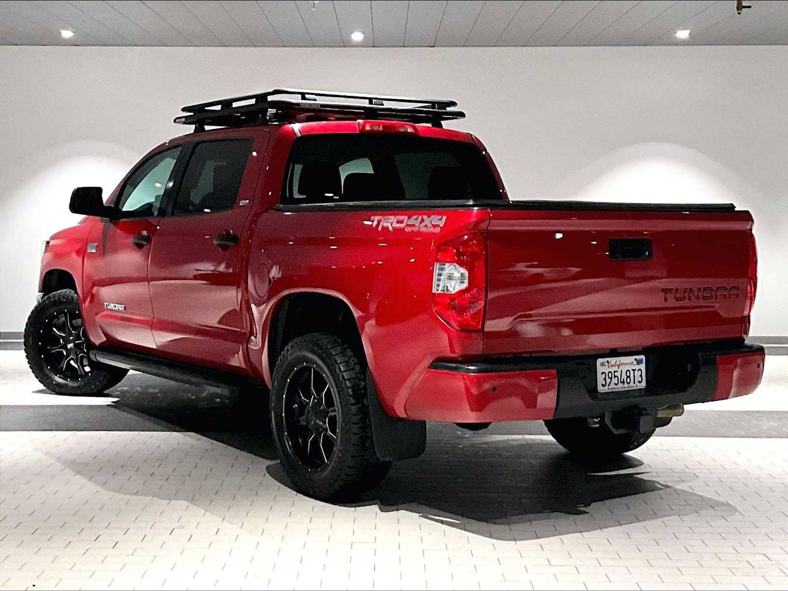 Used 2020 Toyota Tundra SR5 image 3