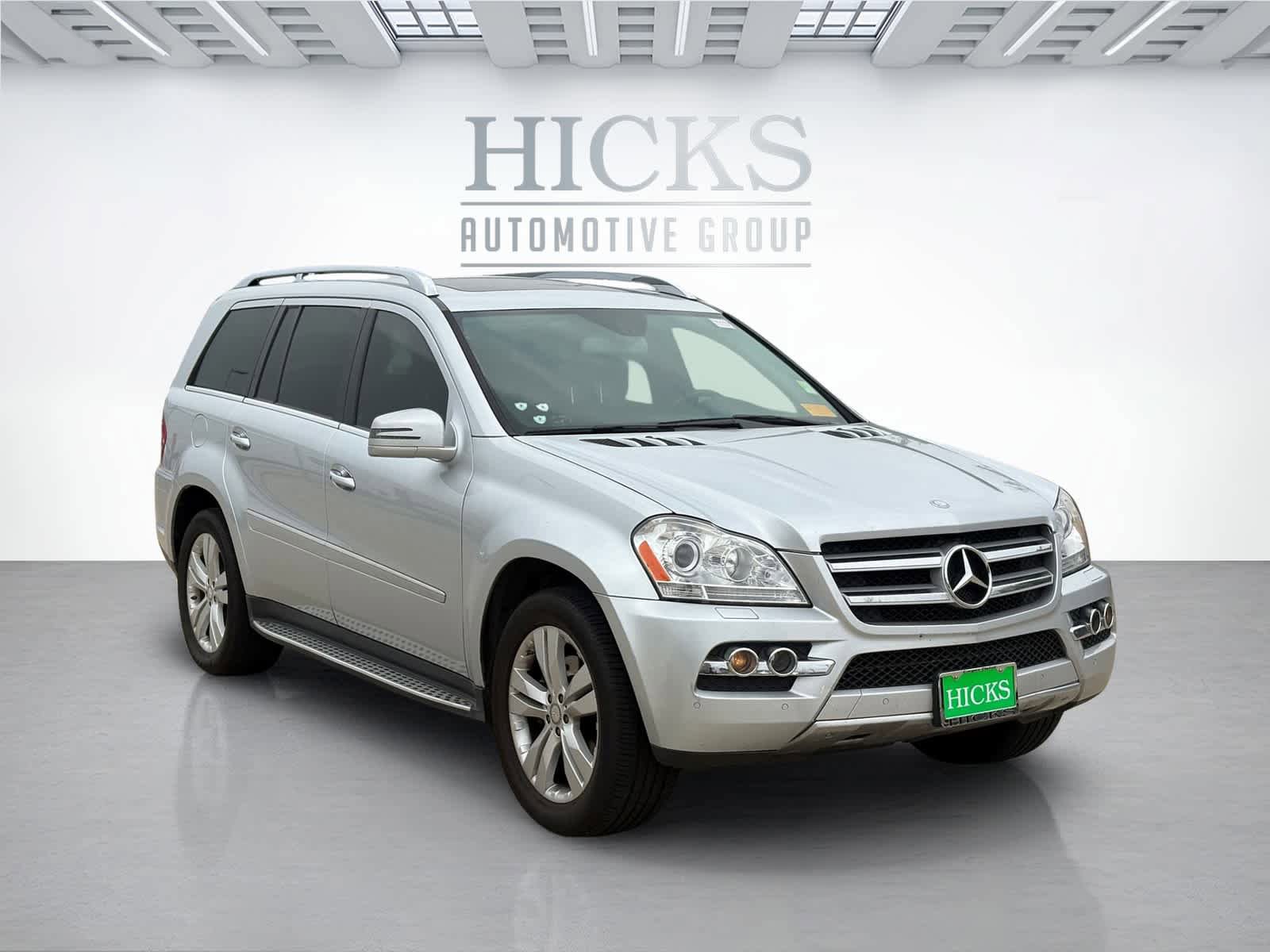 Used 2011 Mercedes-Benz GL 450 4MATIC image 3