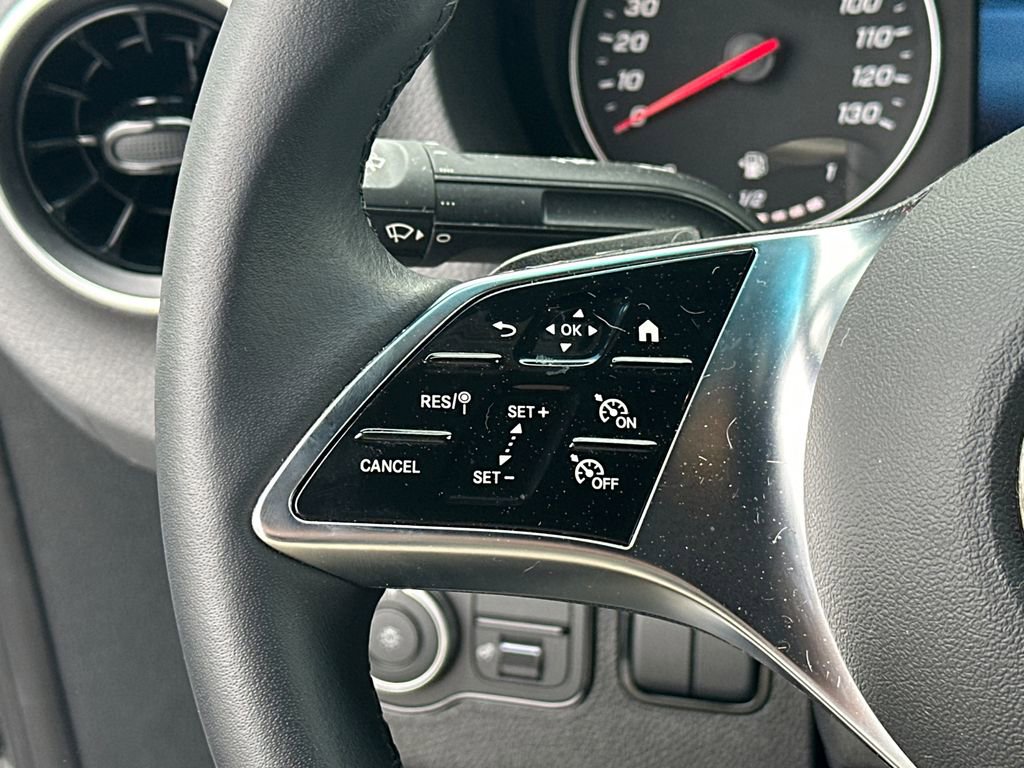 Used 2025 Mercedes-Benz Sprinter 2500 image 33