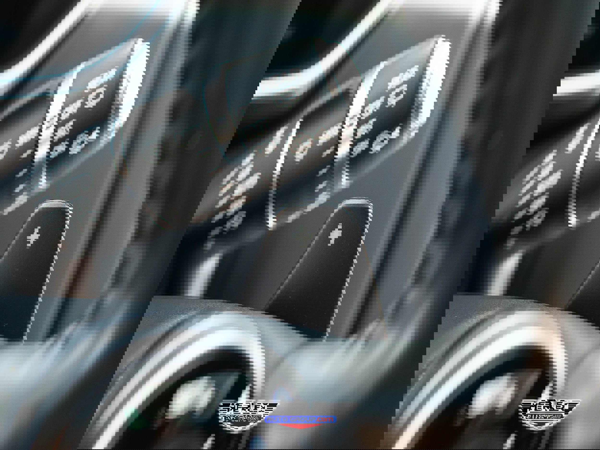 Used 2018 Land Rover Range Rover Long Wheelbase Supercharged image 28