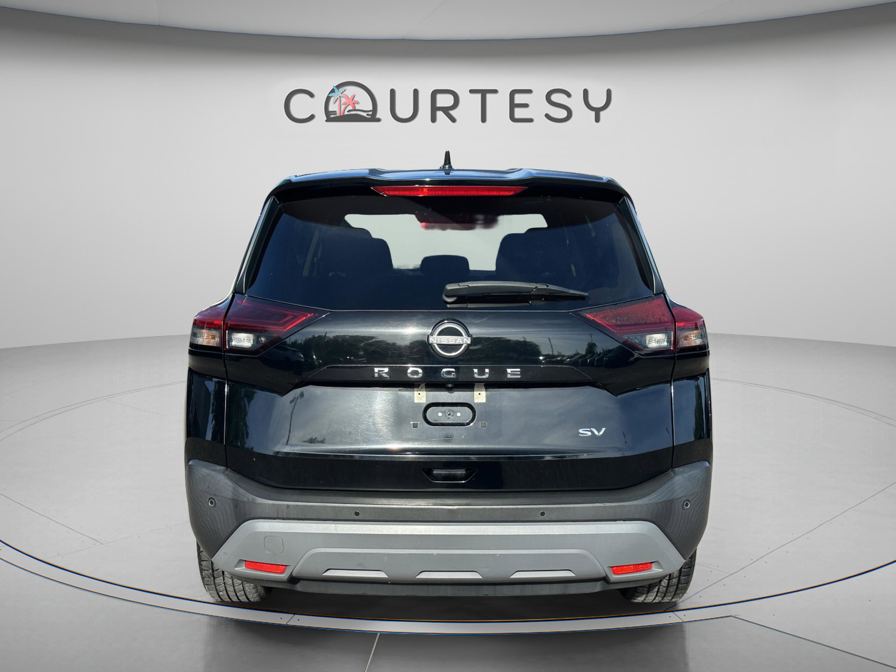 Certified 2023 Nissan Rogue SV FWD image 6