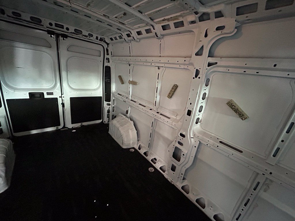 Used 2023 RAM ProMaster 2500 FWD image 14