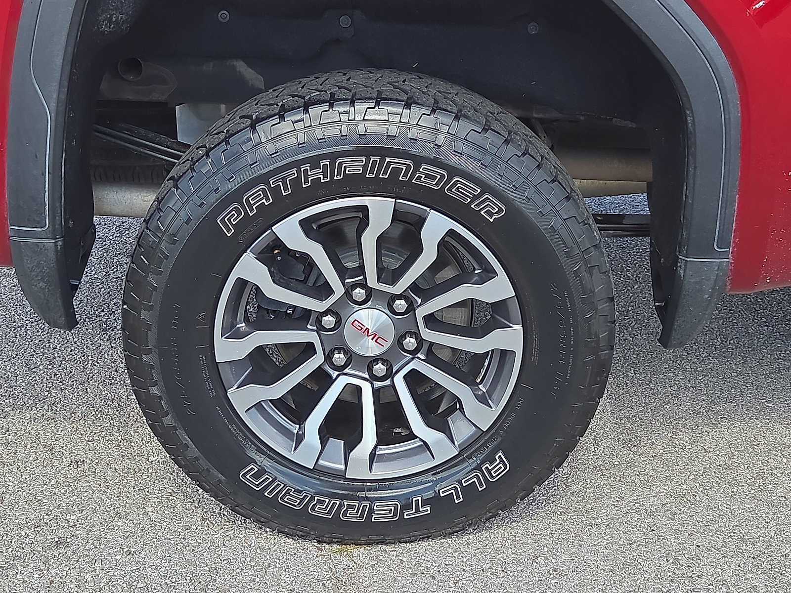 Used 2021 GMC Sierra 1500 AT4 w/ AT4 Preferred Package AWD/4WD image 7