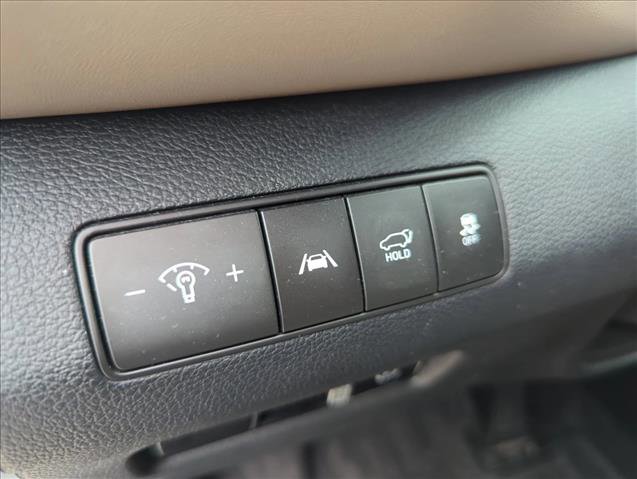 Used 2023 Hyundai Santa Fe SEL image 26