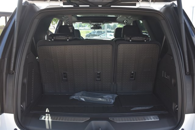 New 2026 Chevrolet Tahoe Z71 w/ Comfort Package AWD/4WD image 18