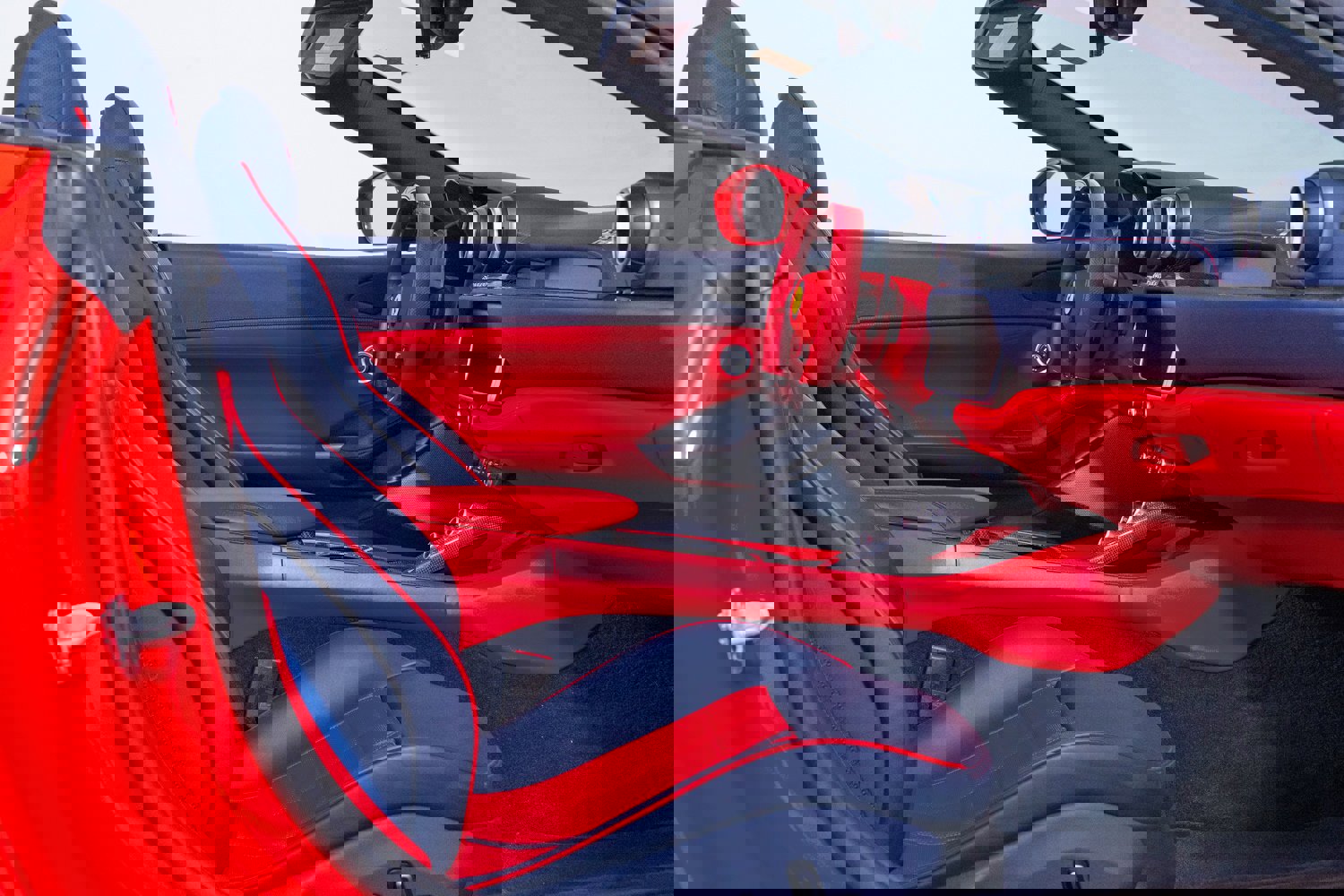 Used 2022 Ferrari Portofino M image 40