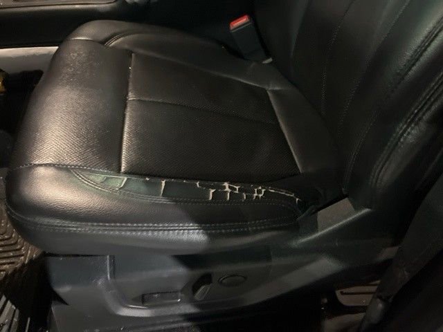 Used 2020 Ford Expedition XLT w/ Equipment Group 202A AWD/4WD image 9